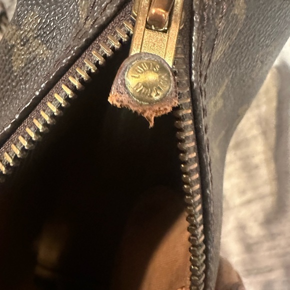 Louis Vuitton Brown Monogram Duffel Bag - Picture 5 of 13